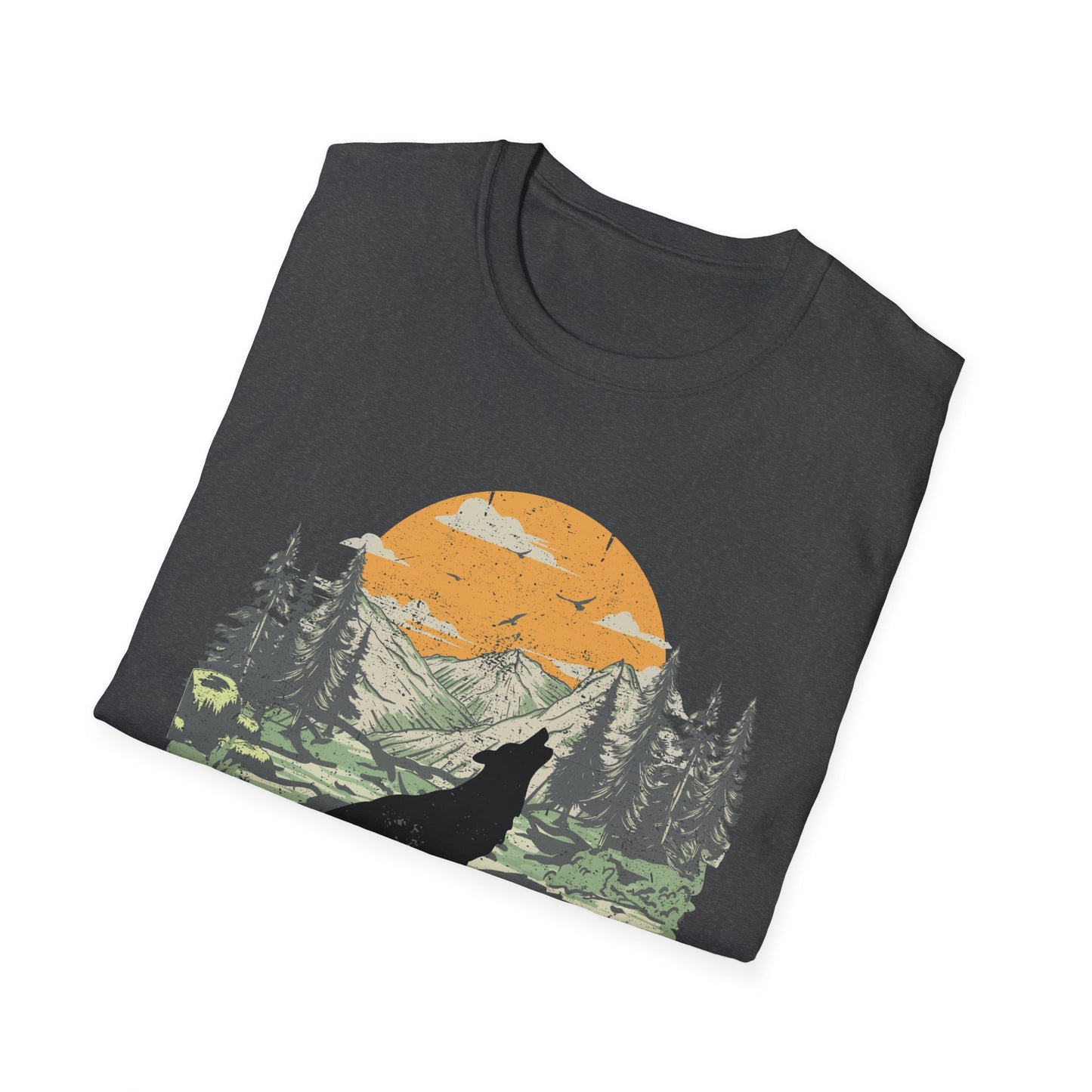 Howling Wolf at the Moon Majestic T-Shirt