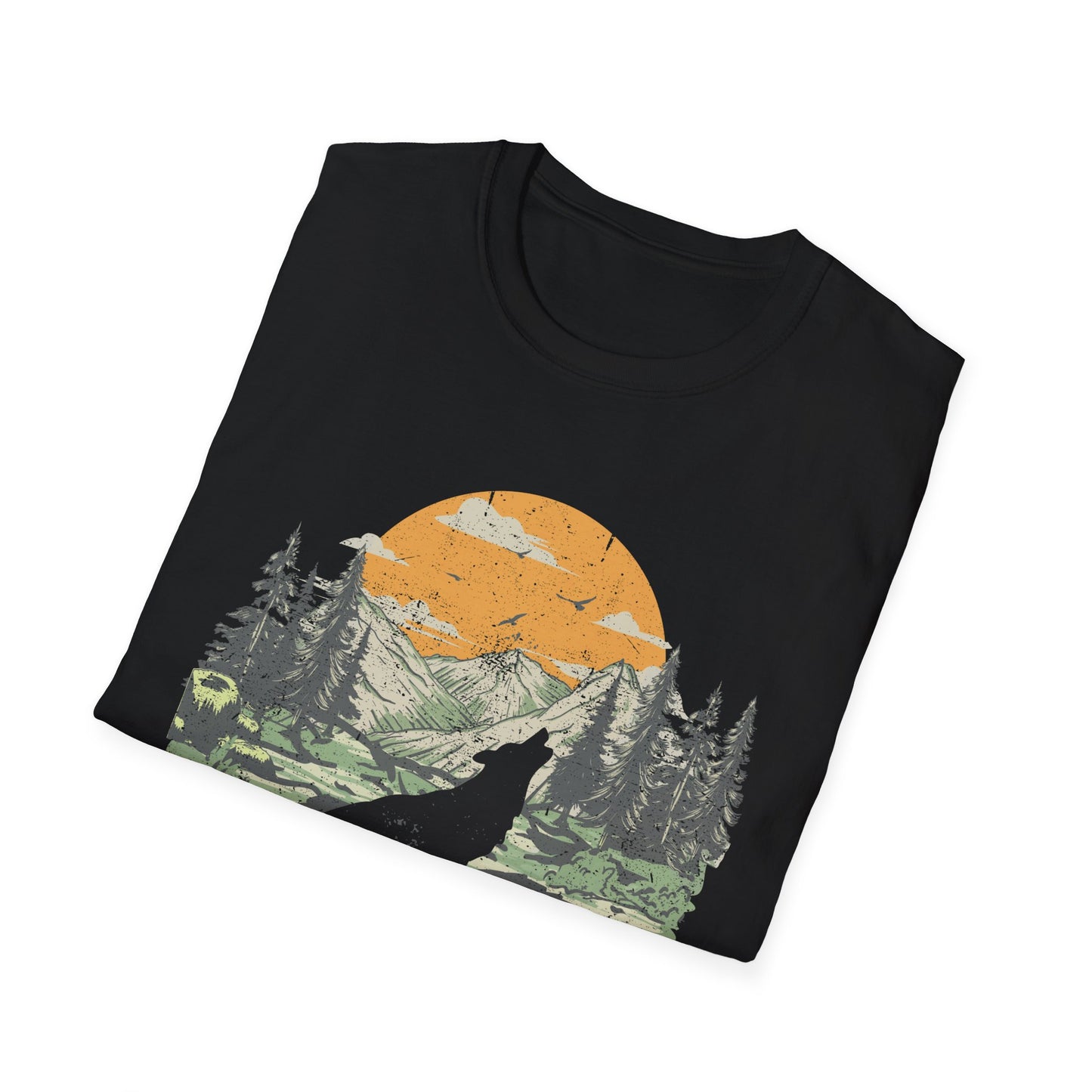 Howling Wolf at the Moon Majestic T-Shirt